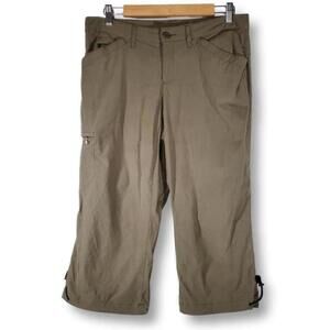 Eddie Bauer Capri Length Cargo Pants Army Green Size 8